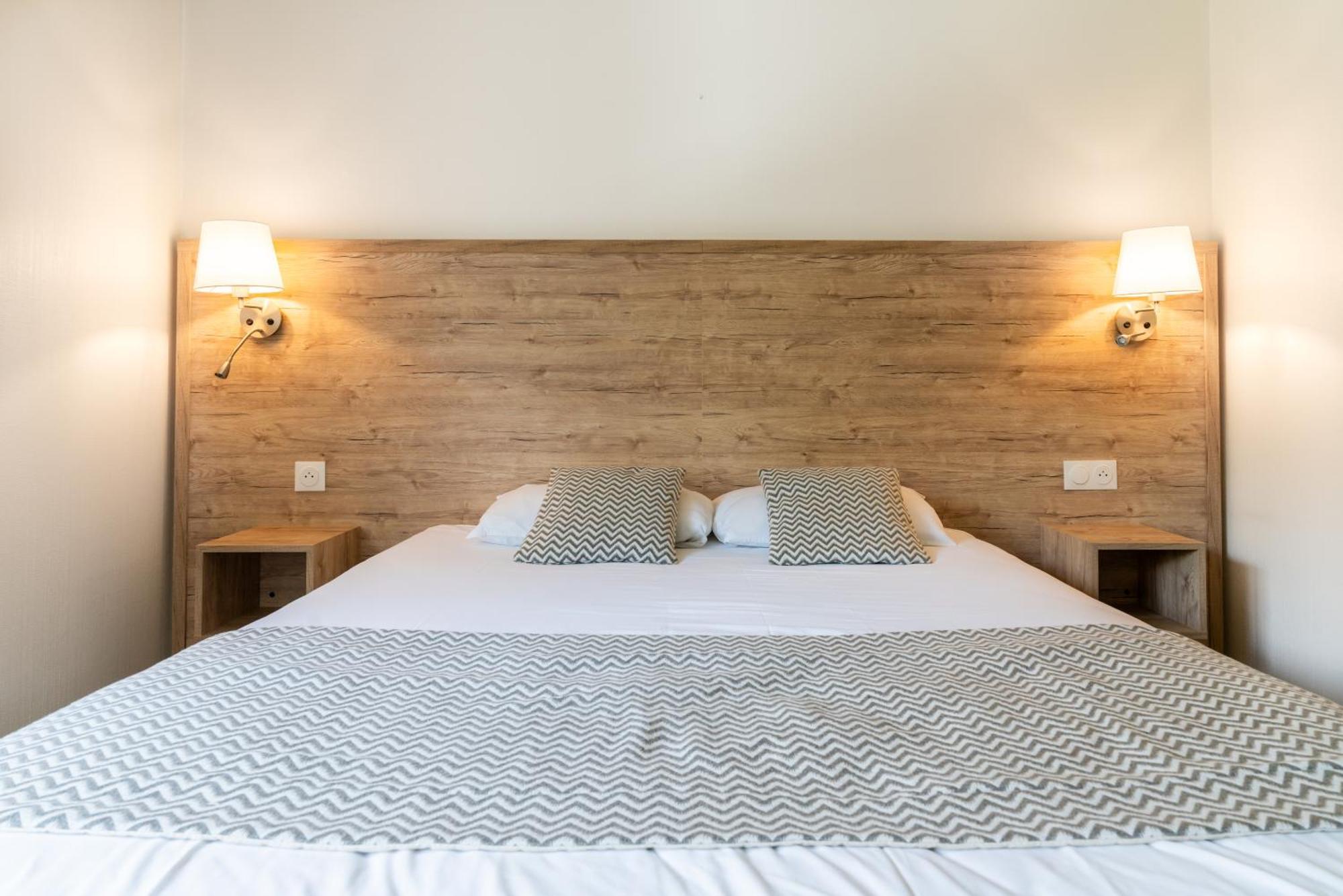 Abor Hotel, Mont De Marsan Saint-Pierre-du-Mont Kültér fotó